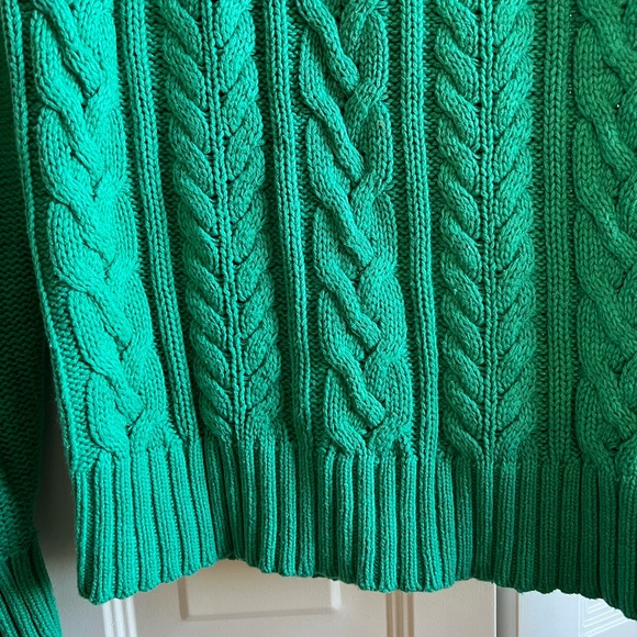 Old Navy Green Cable Knit Ling Sleeve Sweater - Picture 5 of 9